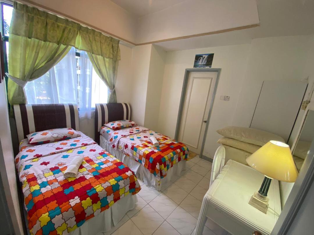 Aparthotel Costa Mahkota Malacca Esterno foto