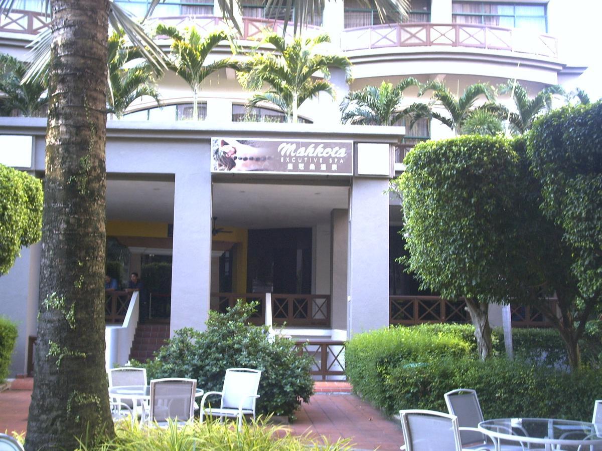 Aparthotel Costa Mahkota Malacca Esterno foto