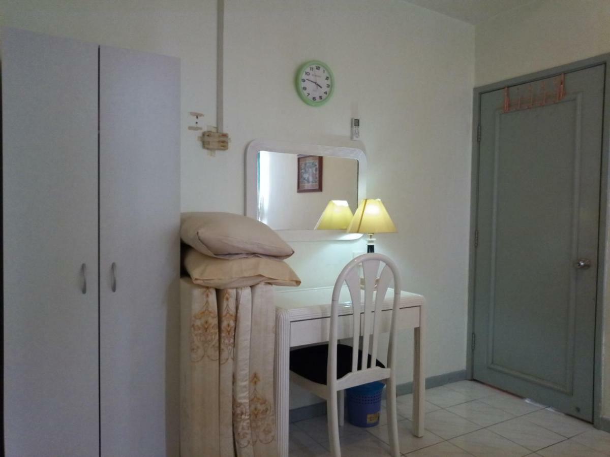 Aparthotel Costa Mahkota Malacca Esterno foto